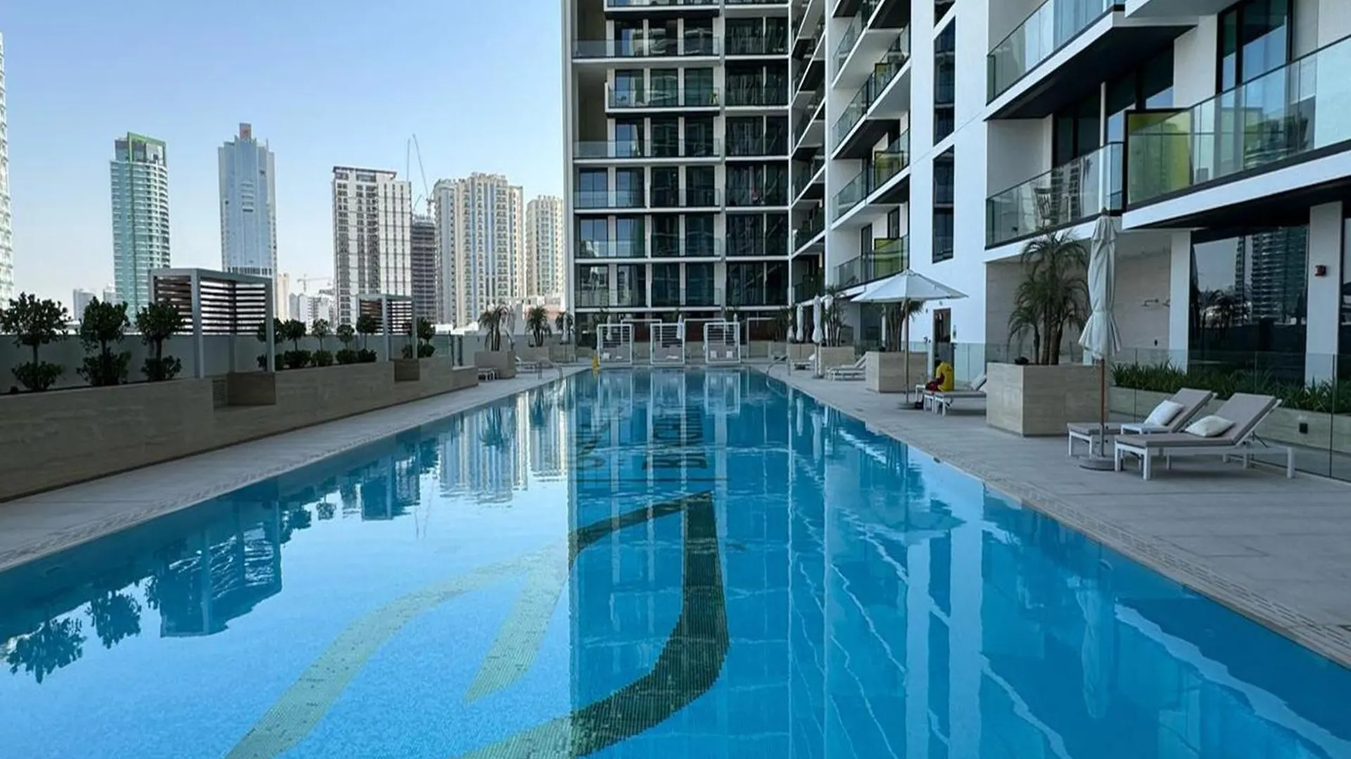 Apartment Luxurious Belvilla 1Br Jvc With Pool, Gym & Bbq Access Dubai